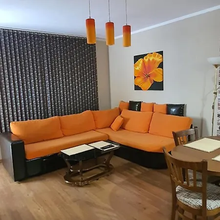 краткосрочен наем Apartment *